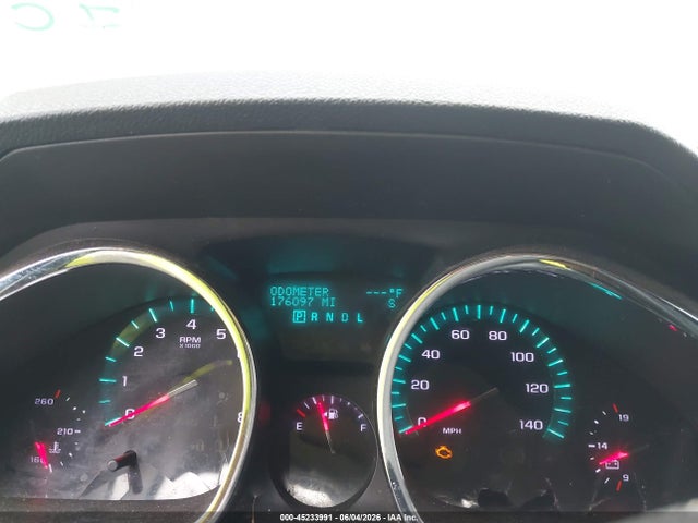 45233991 :رقم المزاد ، 1GNLRFED0AS105913 vin ، 2010 Chevrolet Traverse Lt مزاد بيع