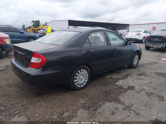 2002 Toyota Camry Xle მანქანა იყიდება აუქციონზე, vin: 4T1BE32K72U105815, აუქციონის ნომერი: 45233993