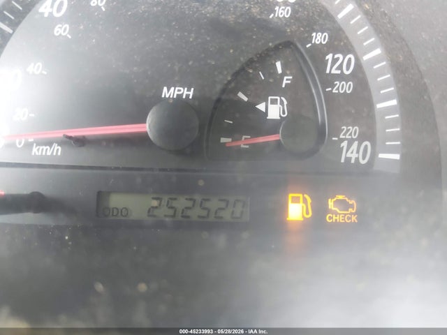 2002 Toyota Camry Xle მანქანა იყიდება აუქციონზე, vin: 4T1BE32K72U105815, აუქციონის ნომერი: 45233993