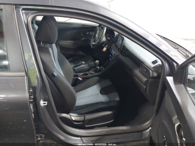 45233998 :رقم المزاد ، KMHTG6AF0LU031689 vin ، 2020 Hyundai Veloster 2.0 مزاد بيع