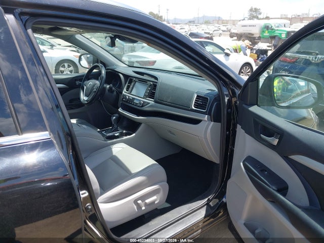 Aukcja sprzedaży 2019 Toyota Highlander Xle, vin: 5TDKZRFH8KS565659, numer aukcji: 45234003