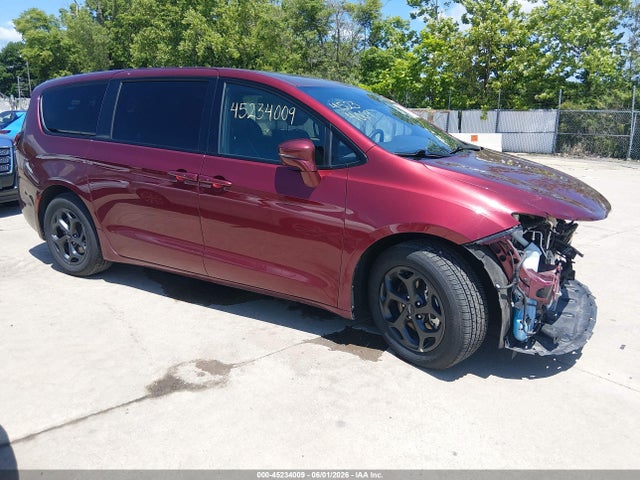 Продаж на аукціоні авто 2022 Chrysler Pacifica Hybrid Limited, vin: 2C4RC1S75NR137138, номер лоту: 45234009
