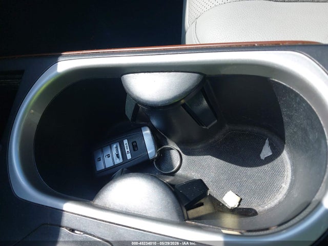 45234010 :رقم المزاد ، 5J8TB4H55HL027835 vin ، 2017 Acura Rdx Technology   Acurawatch Plus Packages/w/technology Package مزاد بيع