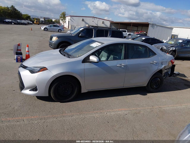 Toyota COROLLA LE 2017 5YFBURHE1HP695303 Image 15