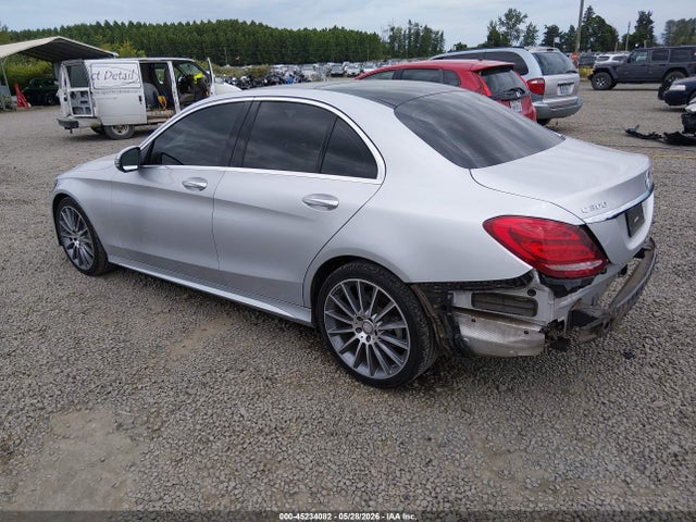 55SWF4KB5HU191943 Mercedes-Benz C 300 Sport 4matic