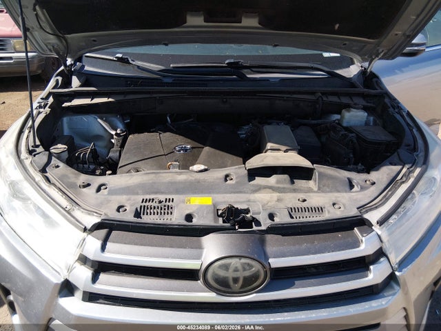 5TDZZRFH7KS313691 Toyota Highlander Le