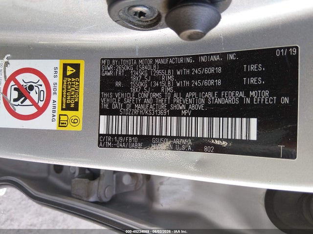 5TDZZRFH7KS313691 Toyota Highlander Le