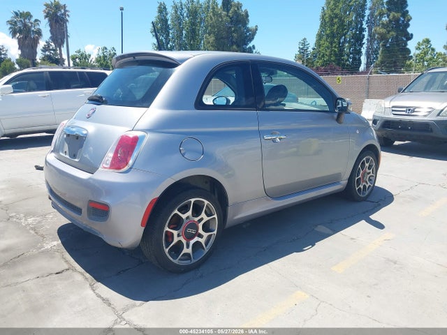 45234105 :رقم المزاد ، 3C3CFFBR6FT647612 vin ، 2015 Fiat 500 Sport مزاد بيع