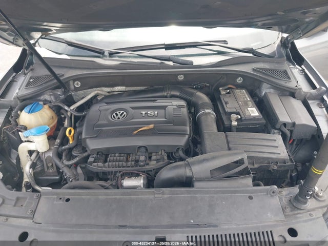 2015 Volkswagen Passat 1.8t Limited Edition მანქანა იყიდება აუქციონზე, vin: 1VWAS7A39FC106614, აუქციონის ნომერი: 45234127