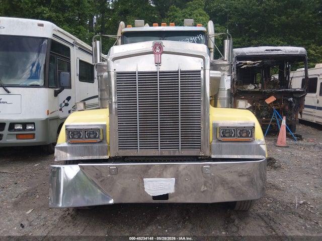 Продаж на аукціоні авто 2005 Kenworth Construction W900, vin: 1XKWDB9X05J052972, номер лоту: 45234148