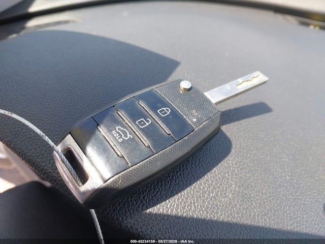 Продажа на аукционе авто 2016 Kia Optima Lx, vin: 5XXGT4L34GG083136, номер лота: 45234159