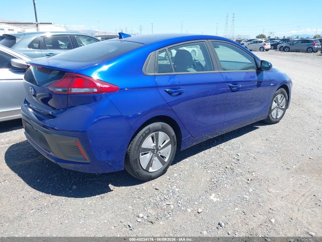 2020 Hyundai Ioniq Hybrid Blue მანქანა იყიდება აუქციონზე, vin: KMHC65LC3LU237329, აუქციონის ნომერი: 45234176