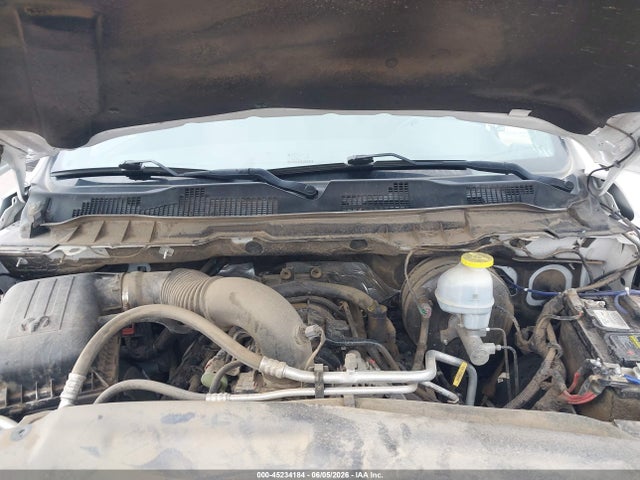 45234184 :رقم المزاد ، 1C6RR7LT5MS536441 vin ، 2021 Ram 1500 Classic Warlock  4x4 5'7 Box مزاد بيع