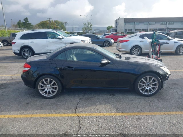45234201 :رقم المزاد ، WDBWK56F05F044886 vin ، 2005 Mercedes-benz Slk 350 مزاد بيع