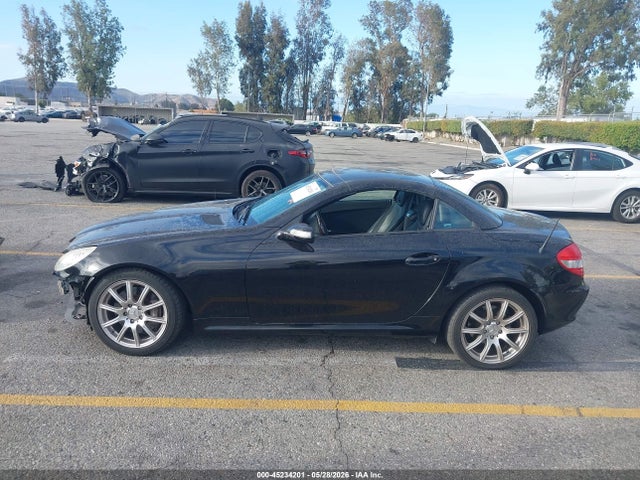 45234201 :رقم المزاد ، WDBWK56F05F044886 vin ، 2005 Mercedes-benz Slk 350 مزاد بيع