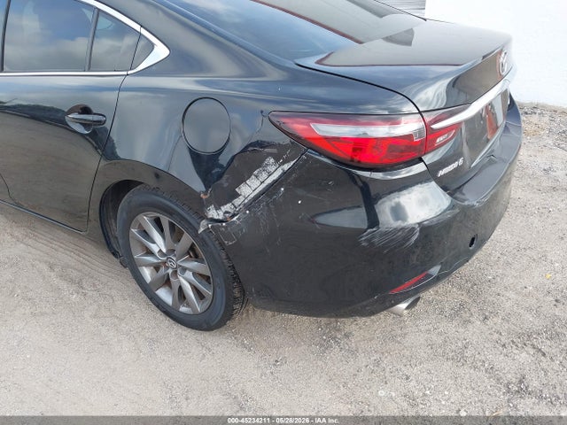 45234211 :رقم المزاد ، JM1GL1UM1J1312042 vin ، 2018 Mazda Mazda6 Sport مزاد بيع