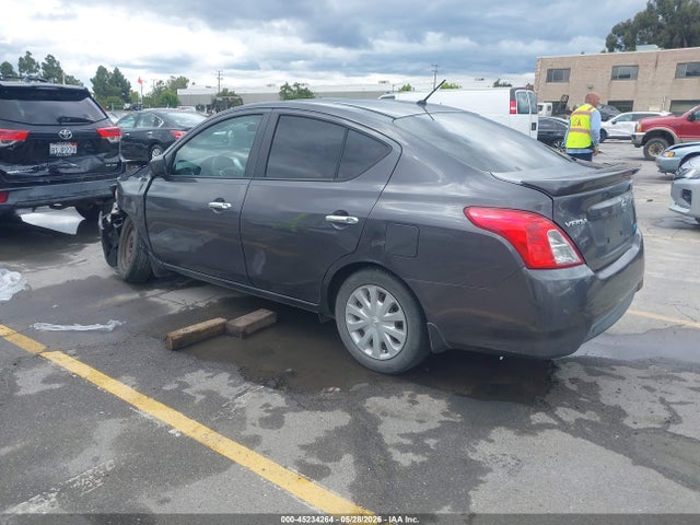 2015 Nissan Versa 1.6 Sv მანქანა იყიდება აუქციონზე, vin: 3N1CN7AP0FL868954, აუქციონის ნომერი: 45234264