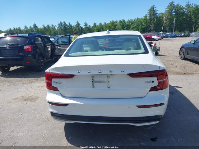 Продажа на аукционе авто 2024 Volvo S60 B5 Plus Dark Theme, vin: 7JRL12TL0RG326575, номер лота: 45234266