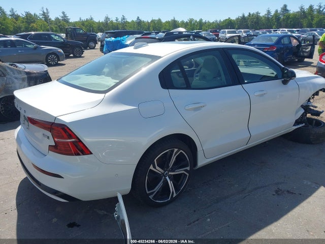 Продажа на аукционе авто 2024 Volvo S60 B5 Plus Dark Theme, vin: 7JRL12TL0RG326575, номер лота: 45234266