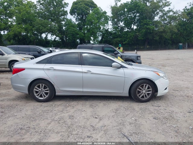 2011 Hyundai Sonata Gls მანქანა იყიდება აუქციონზე, vin: 5NPEB4AC1BH056924, აუქციონის ნომერი: 45234292