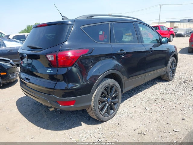 Продажа на аукционе авто 2019 Ford Escape Se, vin: 1FMCU9GD3KUA64300, номер лота: 45234331