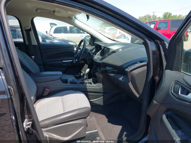 Продажа на аукционе авто 2019 Ford Escape Se, vin: 1FMCU9GD3KUA64300, номер лота: 45234331