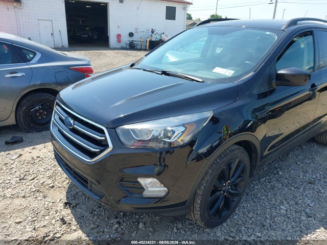 Продажа на аукционе авто 2019 Ford Escape Se, vin: 1FMCU9GD3KUA64300, номер лота: 45234331