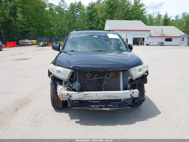 Продажа на аукционе авто 2012 Toyota Highlander Se V6, vin: 5TDBK3EH1CS109734, номер лота: 45234357