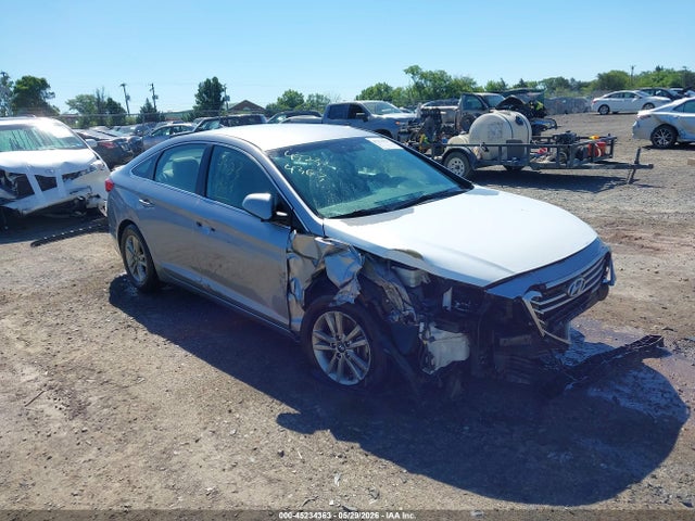 Продажа на аукционе авто 2015 Hyundai Sonata Se, vin: 5NPE24AF1FH147241, номер лота: 45234363