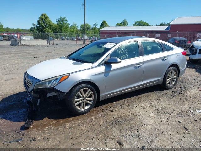 Продажа на аукционе авто 2015 Hyundai Sonata Se, vin: 5NPE24AF1FH147241, номер лота: 45234363
