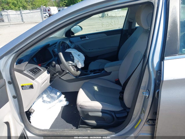 Продажа на аукционе авто 2015 Hyundai Sonata Se, vin: 5NPE24AF1FH147241, номер лота: 45234363