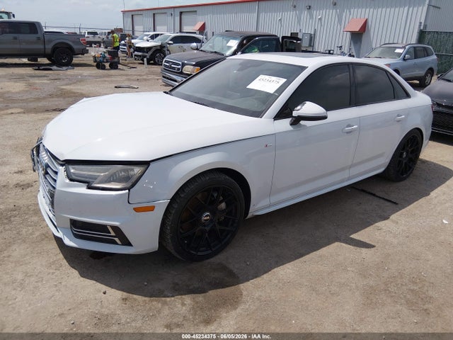 45234375 :رقم المزاد ، WAUDNAF45HN040637 vin ، 2017 Audi A4 2.0t Season Of Audi Premium مزاد بيع