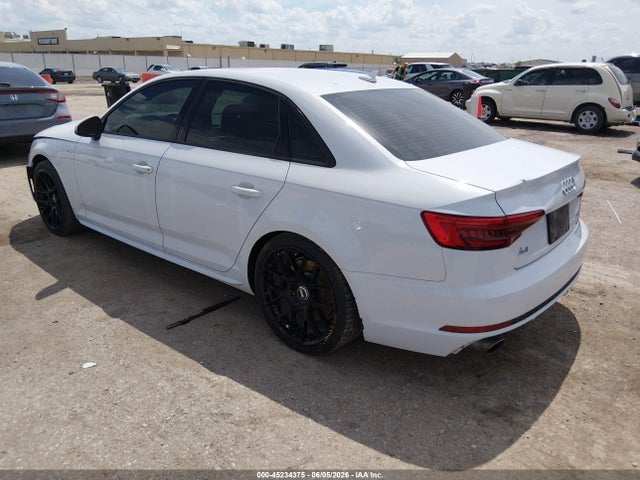 45234375 :رقم المزاد ، WAUDNAF45HN040637 vin ، 2017 Audi A4 2.0t Season Of Audi Premium مزاد بيع