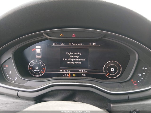 45234375 :رقم المزاد ، WAUDNAF45HN040637 vin ، 2017 Audi A4 2.0t Season Of Audi Premium مزاد بيع