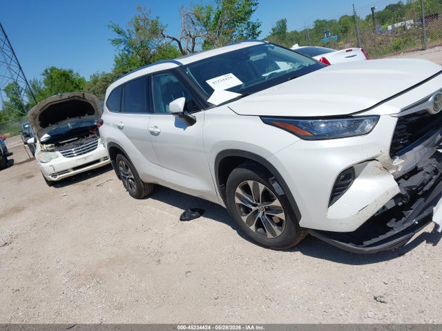 2020 Toyota Highlander Xle მანქანა იყიდება აუქციონზე, vin: 5TDHZRBH9LS502717, აუქციონის ნომერი: 45234424