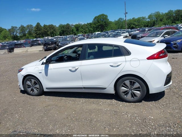Продажа на аукционе авто 2019 Hyundai Ioniq Plug-in Hybrid, vin: KMHC65LD9KU181999, номер лота: 45234435
