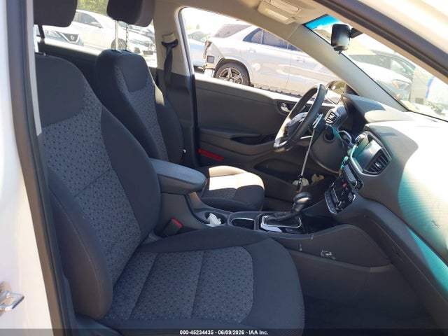 Продажа на аукционе авто 2019 Hyundai Ioniq Plug-in Hybrid, vin: KMHC65LD9KU181999, номер лота: 45234435