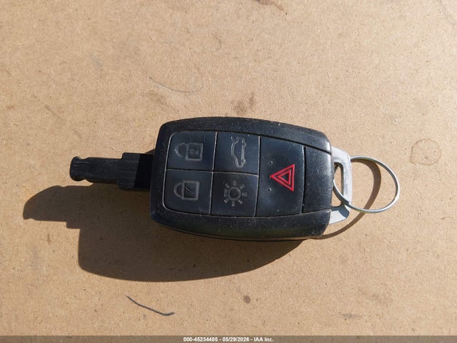 Продаж на аукціоні авто 2011 Volvo V50 T5/t5 R-design, vin: YV1672MW0B2604763, номер лоту: 45234485
