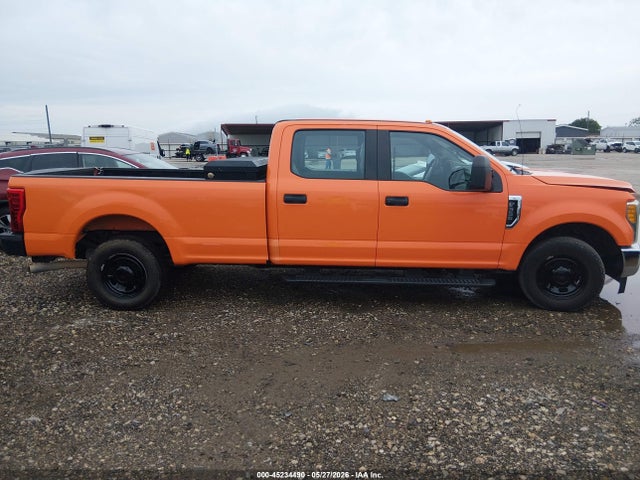 Продаж на аукціоні авто 2018 Ford F-350 Xl, vin: 1FT8W3A68JEB76272, номер лоту: 45234490