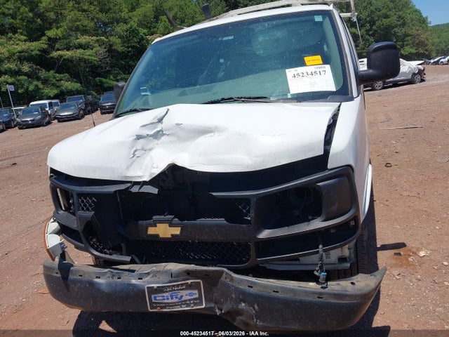 Aukcja sprzedaży 2017 Chevrolet Express 2500 Work Van, vin: 1GCWGAFF1H1349519, numer aukcji: 45234517