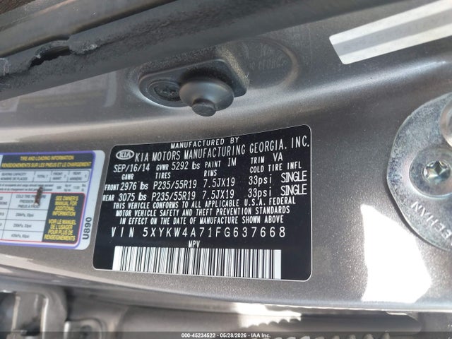 45234522 :رقم المزاد ، 5XYKW4A71FG637668 vin ، 2015 Kia Sorento Limited V6 مزاد بيع
