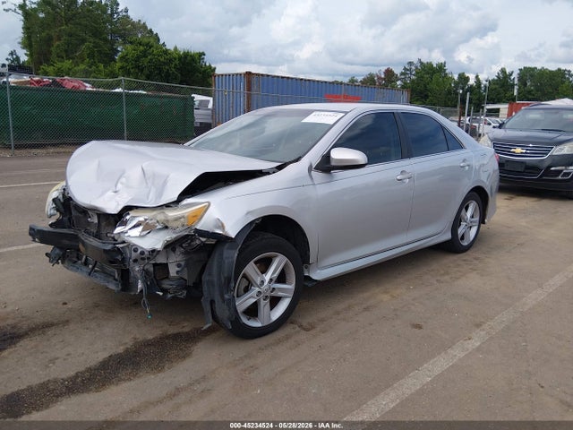 Toyota CAMRY SE 2014 4T1BF1FKXEU328446 Image 2