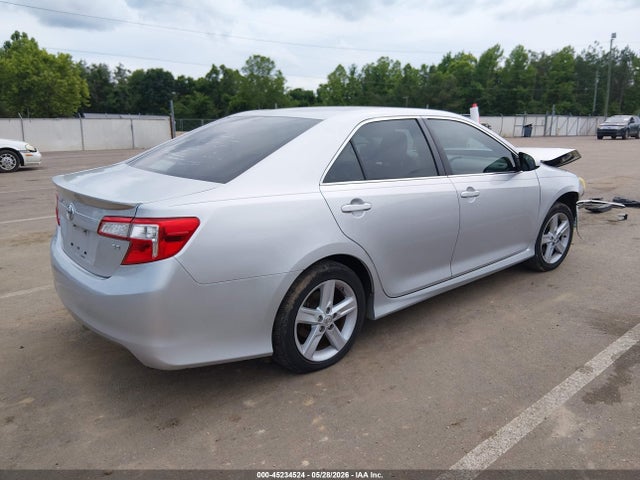Toyota CAMRY SE 2014 4T1BF1FKXEU328446 Image 4