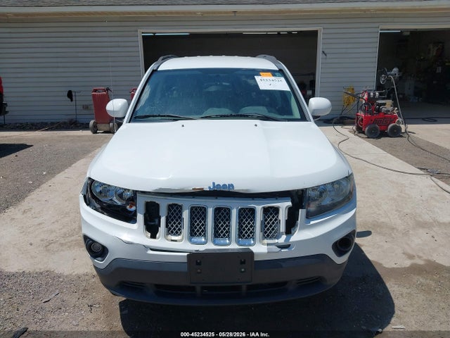 2014 Jeep Compass Latitude მანქანა იყიდება აუქციონზე, vin: 1C4NJCEA7ED618423, აუქციონის ნომერი: 45234525