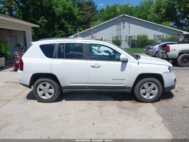 2014 Jeep Compass Latitude მანქანა იყიდება აუქციონზე, vin: 1C4NJCEA7ED618423, აუქციონის ნომერი: 45234525