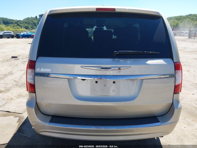 45234526 :رقم المزاد ، 2C4RC1BG9GR121835 vin ، 2016 Chrysler Town & Country Touring مزاد بيع
