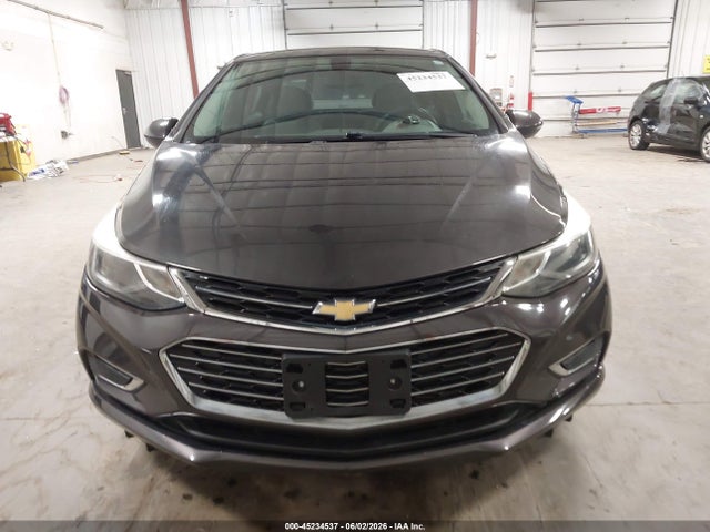 45234537 :رقم المزاد ، 1G1BF5SM9H7136661 vin ، 2017 Chevrolet Cruze Premier Auto مزاد بيع
