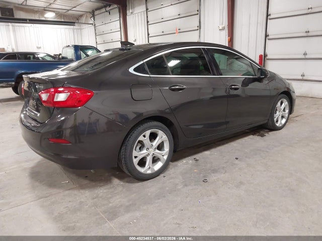 45234537 :رقم المزاد ، 1G1BF5SM9H7136661 vin ، 2017 Chevrolet Cruze Premier Auto مزاد بيع