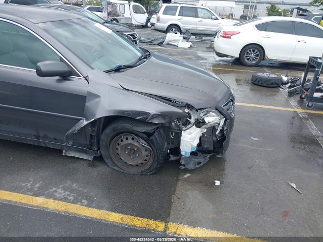 2011 Toyota Camry Le მანქანა იყიდება აუქციონზე, vin: JTNBF3EKXB3010986, აუქციონის ნომერი: 45234542