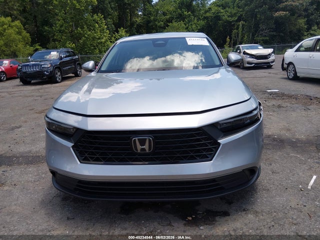Продаж на аукціоні авто 2025 Honda Accord Lx, vin: 1HGCY1F28SA000556, номер лоту: 45234544